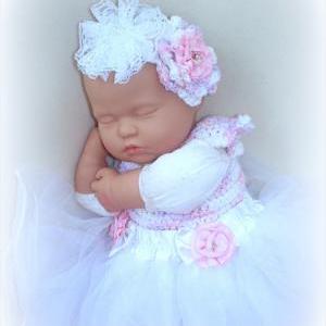 Baby Girl 0 To 6 Months Crochet And Tulle Dress..