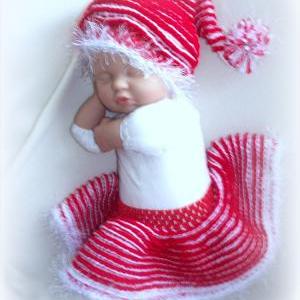 Candy Cane Elf Hat And Skirt For Infant 0 To 6..