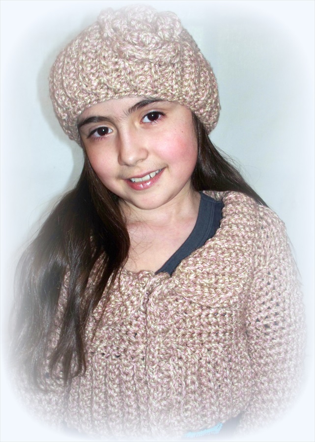 Blush Pink Little Girl Sweater And Hat Set Size 4 To 5 Years Old on Luulla